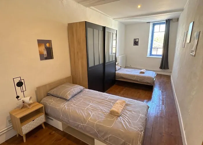 L'élégante Appartement Saint-Trivier-de-Courtes